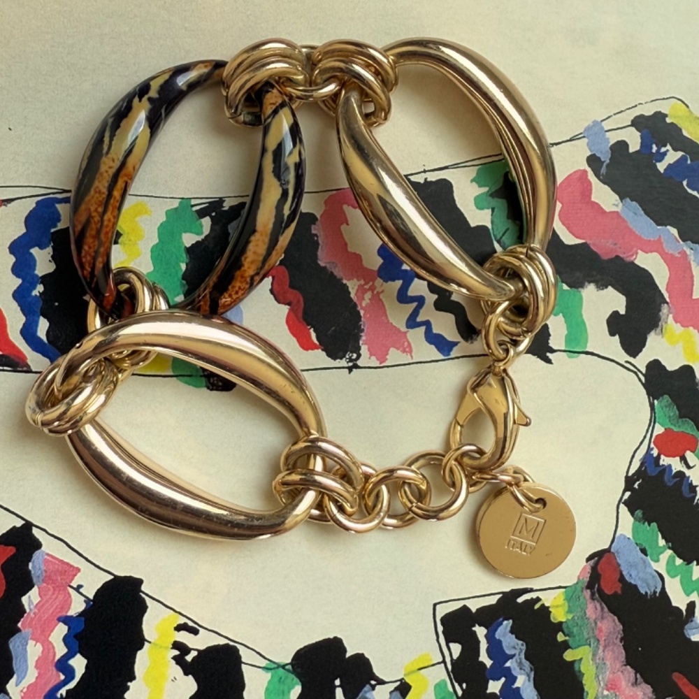 1AR by UnoAerre 18K Gold Plated Chunky Link Bracelet with Animal Print Accent - Picture 2 of 4